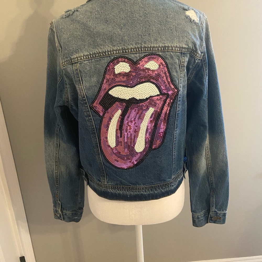 🎶 🎸🎙️ ROCK & ROLL DENIM JACKET 🎵🎸🎹🎤 👄
